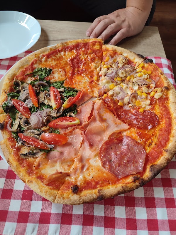 Pizzeria Italiana - Restauracja Włoska Złotoryja, Pizza najlepsza w mieście