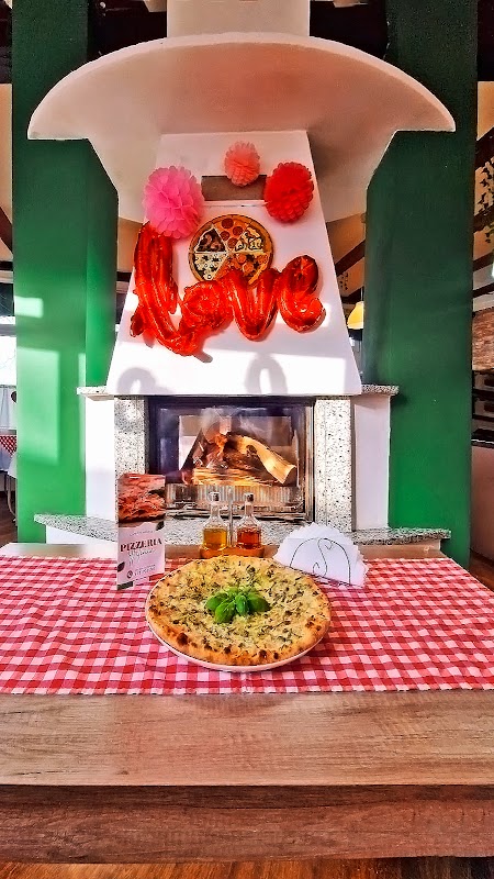 Pizzeria Italiana - Restauracja Włoska Złotoryja, Pizza najlepsza w mieście